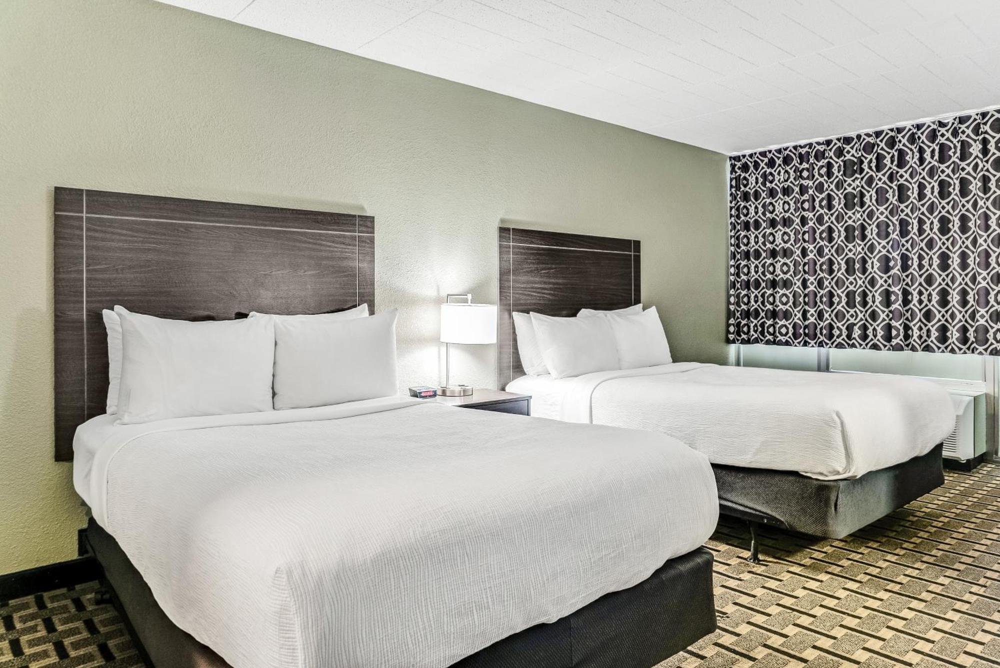Inn Quality Downtown 2*