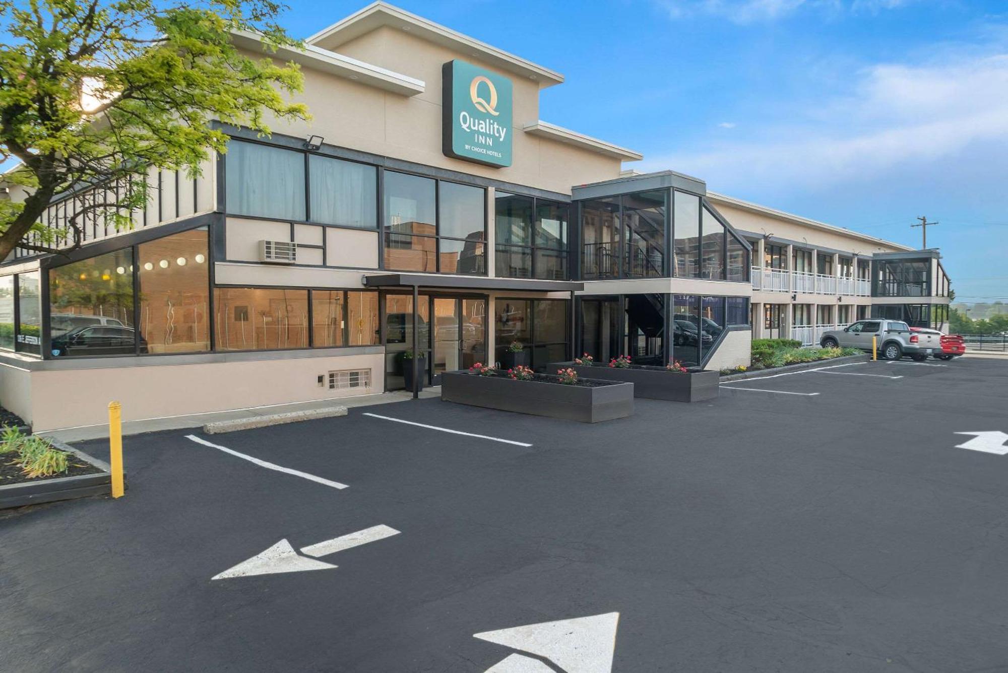 Quality Downtown Inn