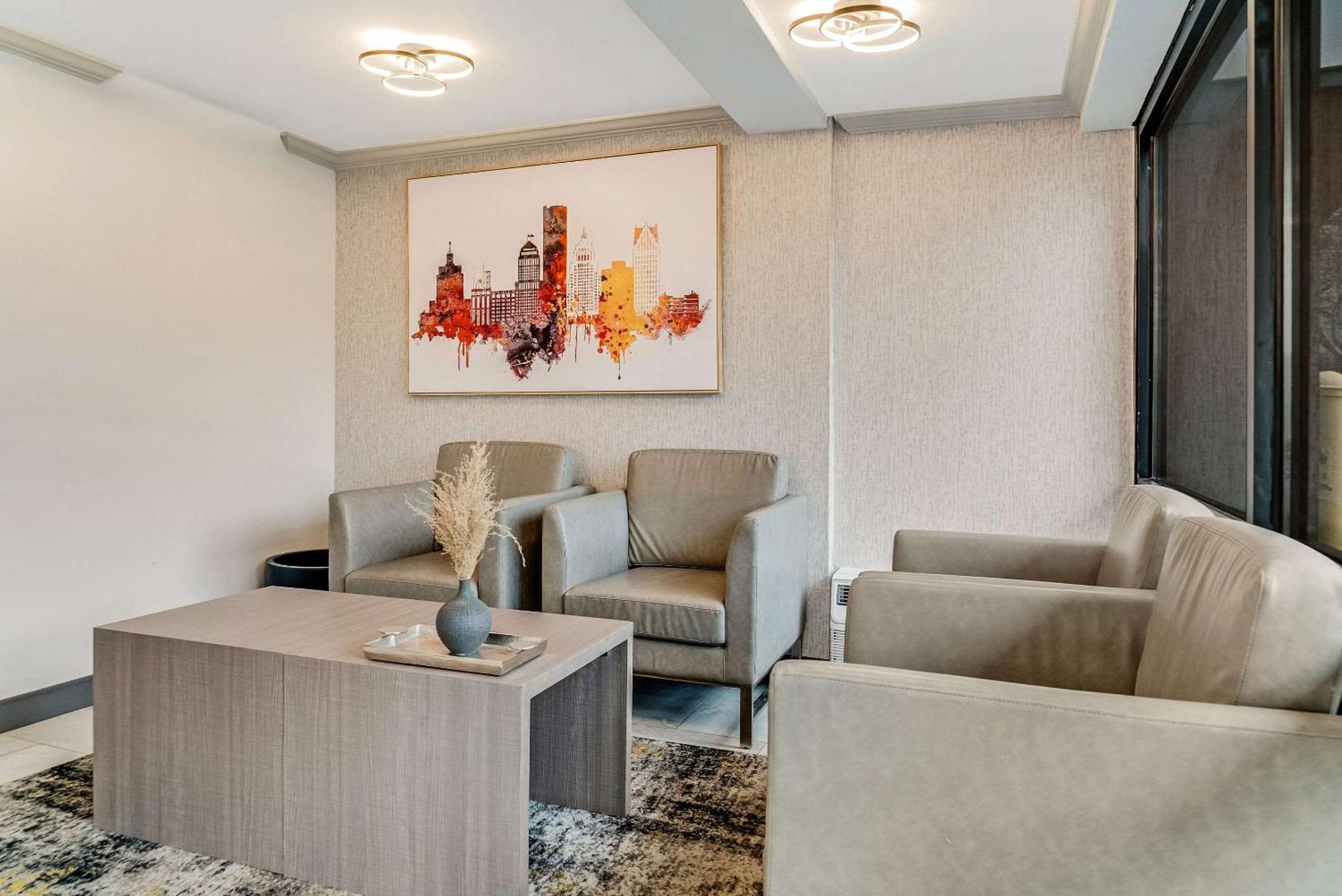 Inn Quality Downtown 2*