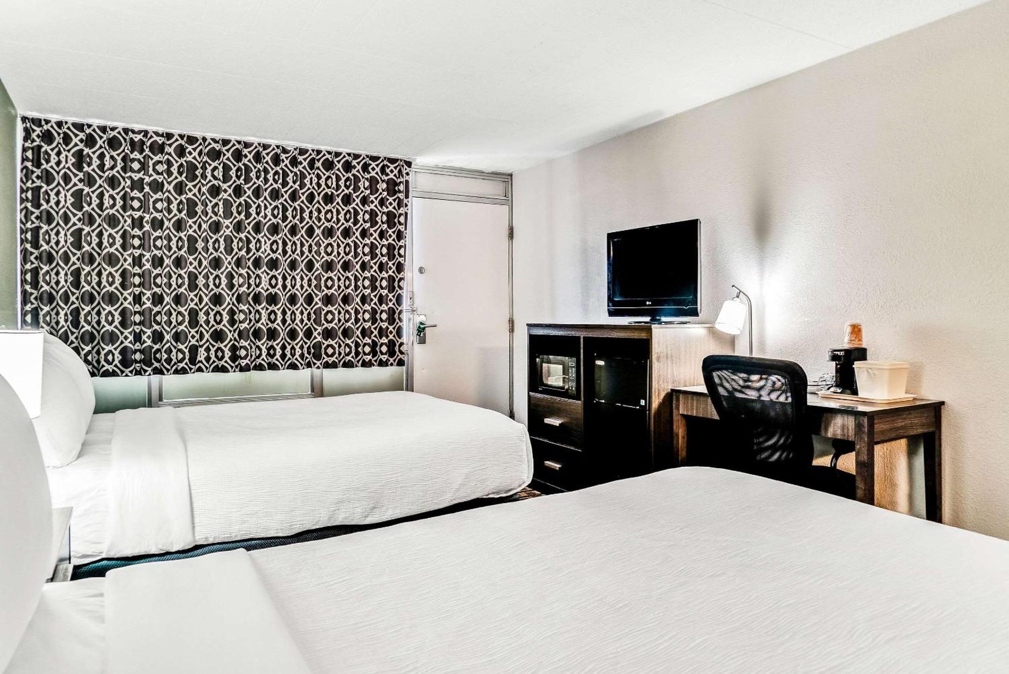 Quality Downtown 2* Detroit